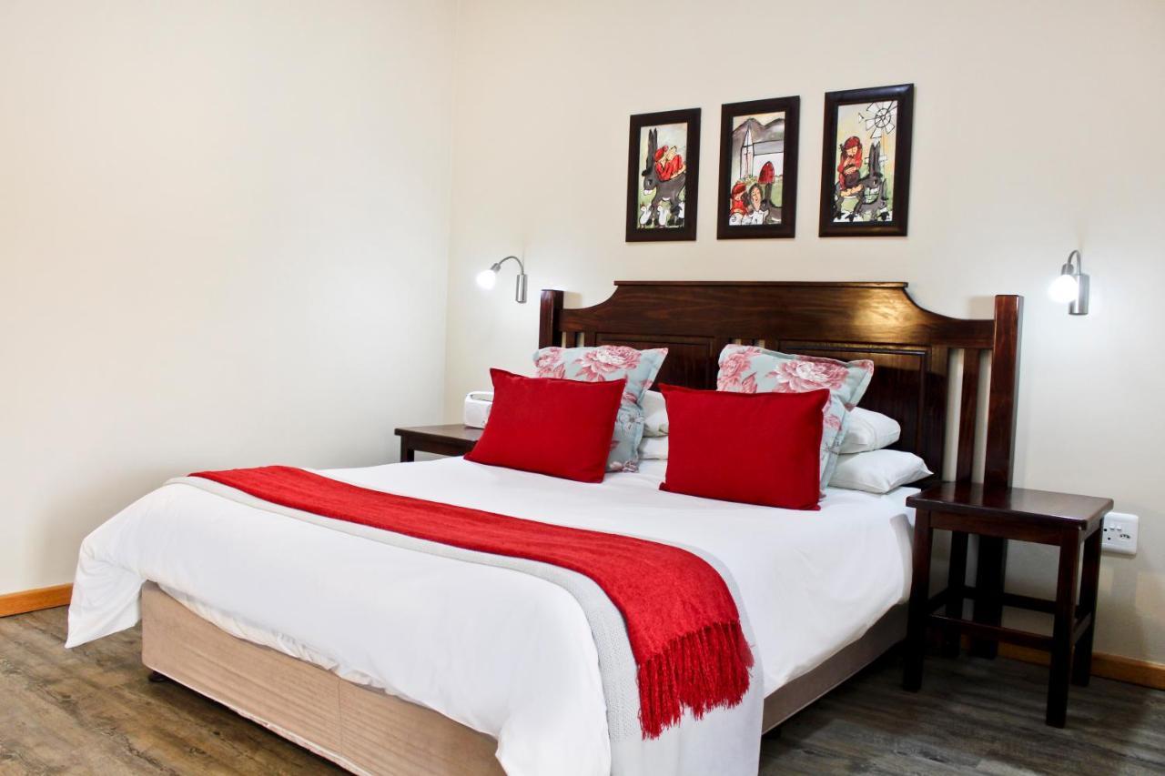 17 On Bird Guest House Beaufort West Exterior foto